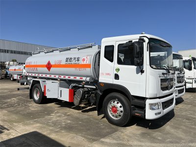 東風(fēng)D9油罐車(chē)12.7方